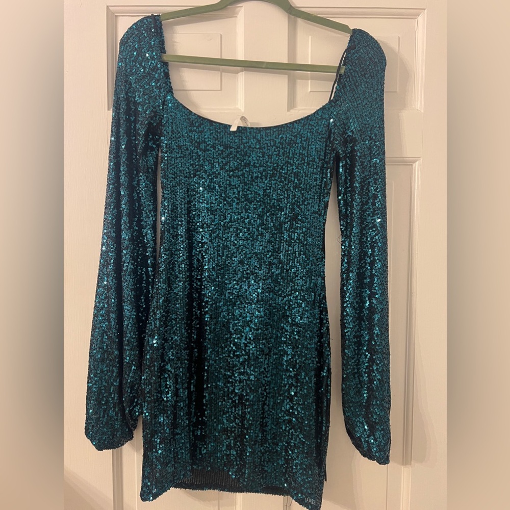 SMALL LUCY IN THE SKY LONG SLEEVE GREEN DRESS